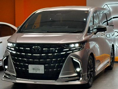 TOYOTA ALPHARD - 1