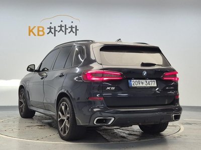 صورة 4 لـ 2021 BMW X5