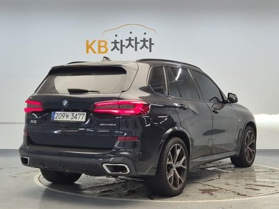 صورة 2 لـ 2021 BMW X5