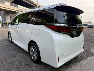 صورة مصغرة 30 لـ 2025 TOYOTA ALPHARD