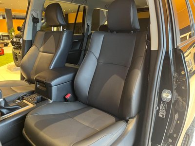 TOYOTA LAND CRUISER PRADO - 6