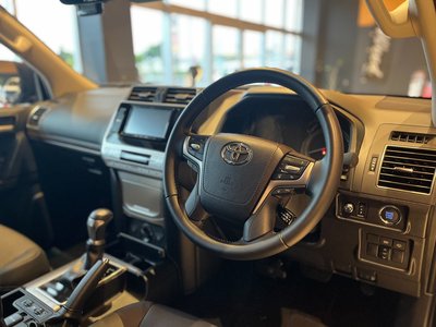 2023 Toyota LAND CRUISER PRADO 照片 7