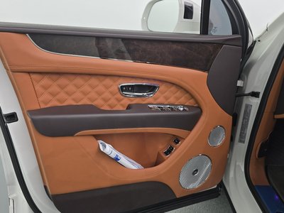 صورة مصغرة 14 لـ 2022 Bentley BENTAYGA