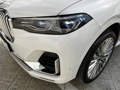 2022 BMW X7 — фото 7