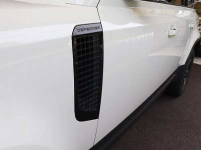 صورة مصغرة 43 لـ 2022 LAND Rover DEFENDER