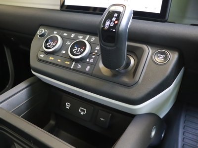 صورة مصغرة 25 لـ 2022 LAND Rover DEFENDER
