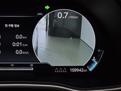 2022 Genesis GV80 thumbnail 23
