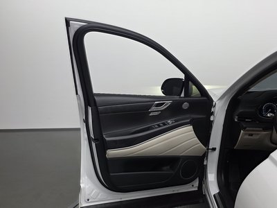 2022 Genesis GV80 thumbnail 14