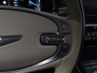 2022 Genesis GV80 thumbnail 34