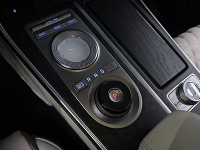 2022 Genesis GV80 thumbnail 12