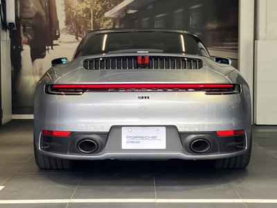 PORSCHE 911 - 5