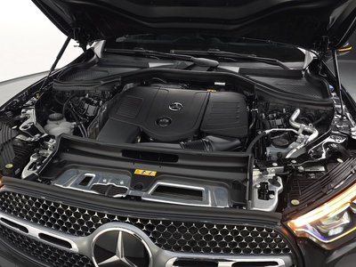 MERCEDES-BENZ GLC - 7