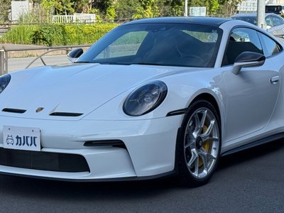 PORSCHE 911 GT3 TOURING PACKAGE - 1