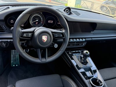 PORSCHE 911 GT3 TOURING PACKAGE - 5