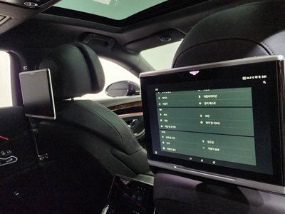 2020 Bentley FLYING SPUR — миниатюра 18
