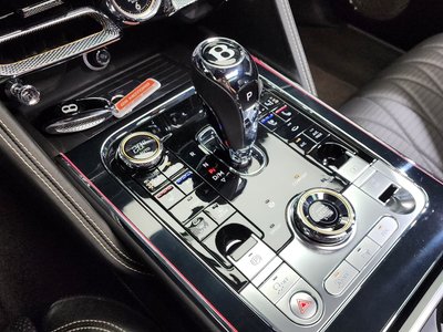 2020 Bentley FLYING SPUR — фото 9