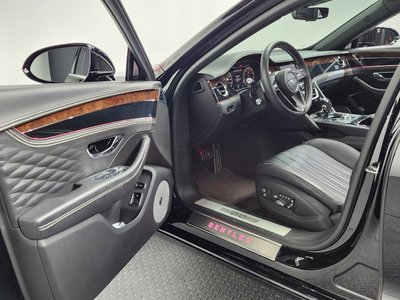 2020 Bentley FLYING SPUR — фото 10