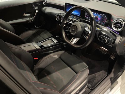 MERCEDES-BENZ CLA - 2