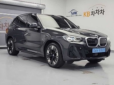 صورة 3 لـ 2024 BMW IX3