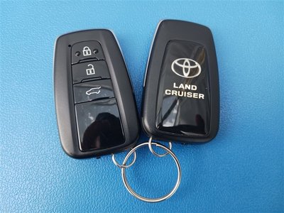 صورة مصغرة 40 لـ 2023 Toyota LAND CRUISER PRADO