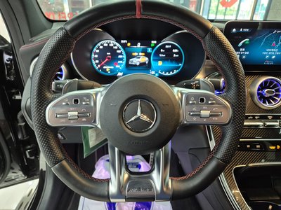 MERCEDES-BENZ GLC - 10