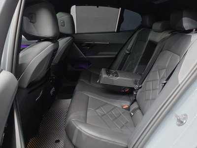 2024 BMW 5 SERIES — миниатюра 18