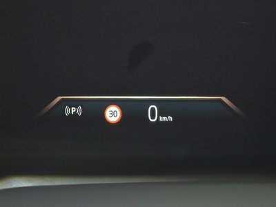 2024 BMW 5 SERIES — миниатюра 24
