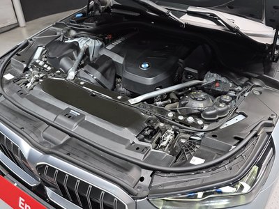 صورة 7 لـ 2024 BMW 5 SERIES