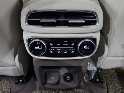 2023 Genesis GV80 thumbnail 33