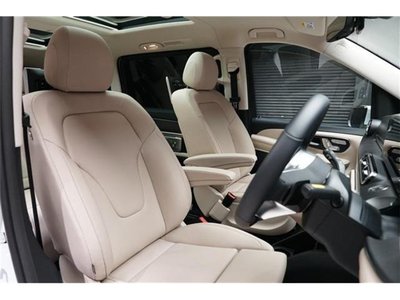 MERCEDES-BENZ V-CLASS - 8