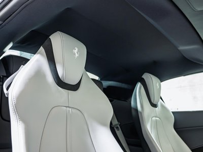 2025 FERRARI ROMA SPIDER — миниатюра 18