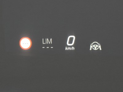 2024 Mercedes-BENZ GLC — миниатюра 22