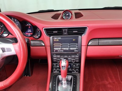 صورة مصغرة 14 لـ 2015 Porsche 911