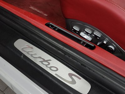 صورة مصغرة 19 لـ 2015 Porsche 911