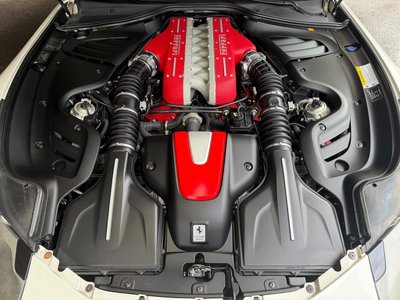 2015 Ferrari FF — миниатюра 25
