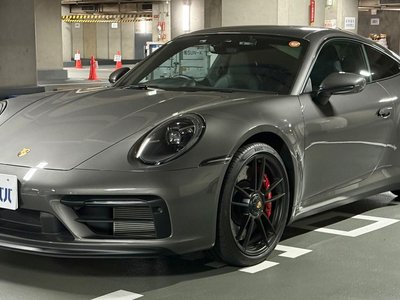 PORSCHE 911 CARRERA GTS - 1