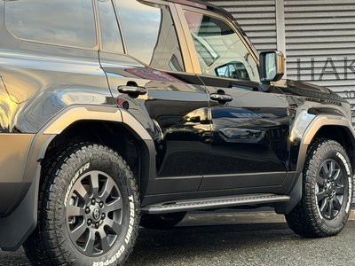 TOYOTA LAND CRUISER 250 - 7