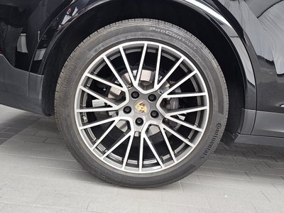 PORSCHE CAYENNE - 6