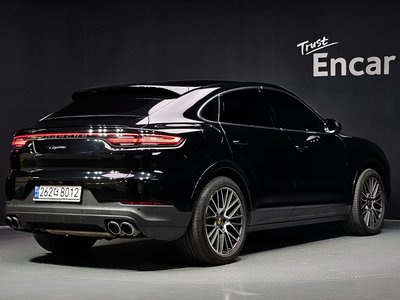 PORSCHE CAYENNE - 4