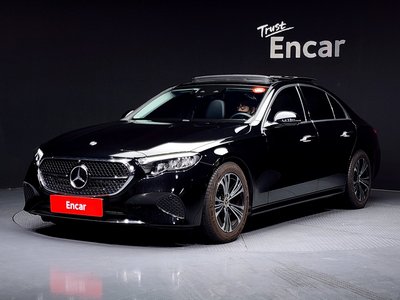 MERCEDES-BENZ E-CLASS - 1