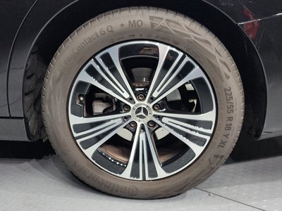 MERCEDES-BENZ E-CLASS - 6