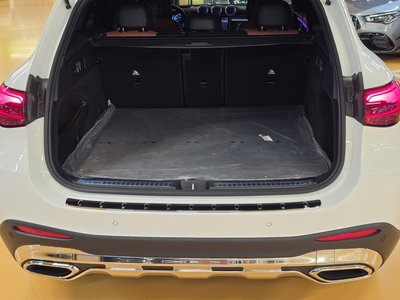 صورة مصغرة 16 لـ 2025 Mercedes-BENZ GLC