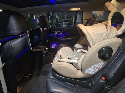 MERCEDES-BENZ GLS - 8