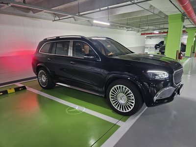 MERCEDES-BENZ GLS - 2