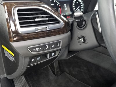 2019 Genesis G90 — миниатюра 29
