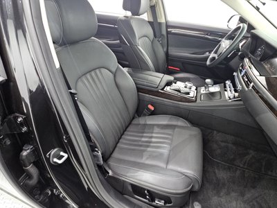 2019 Genesis G90 — миниатюра 27