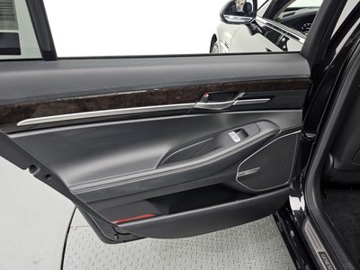 2019 Genesis G90 — миниатюра 15
