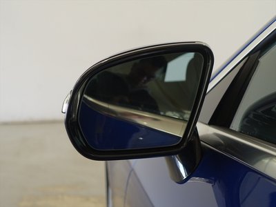 MERCEDES-BENZ E-CLASS - 6