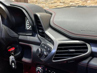 2010 Ferrari 458 ITALIA thumbnail 23
