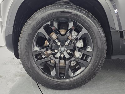 LAND ROVER DEFENDER - 9